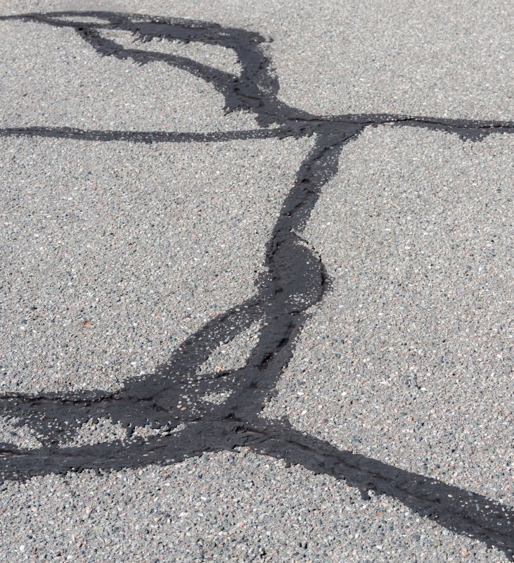 Asphalt Cracks Repair in Independence, KY